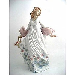 Lladro   Home Decor   Figurines - Lladro Spring Splendor 5898