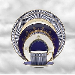 Wedgwood   Tabletop   Dinnerware - Wedgwood Anthemion Blue 5pc Place Setting