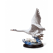 Lladro   Animals   Swans - Lladro Majestic swan