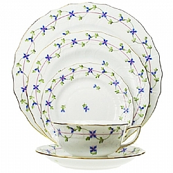 Herend   TableTop   Dinnerware - Herend Blue Garland 5pc Place Setting