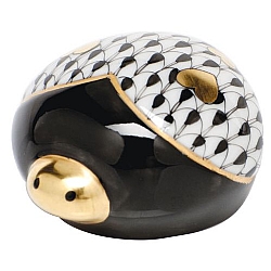 Herend   animals   Little Animals - Herend Love Bug Black