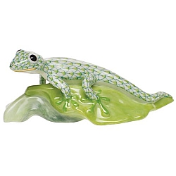 Herend   Animals   Snake - Herend Gecko On Leaf Key lime