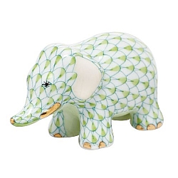 Herend   Animals   Elephant - Herend Little Elephant Key lime