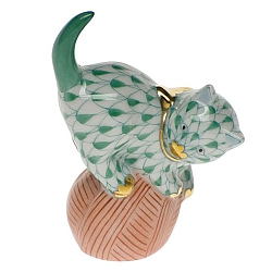 Herend   animals   Cats - Herend Mischievous Cat Green