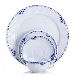 Royal Copenhagen   TableTop   Dinnerware - Royal Copenhagen Princess Blue 5 Piece Place Setting