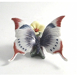 Lladro   Animals   Butterflies - Lladro A Moment's Rest 6173