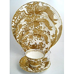 Royal Crown Derby   Tabletop   Dinnerware - Royal Crown Derby Gold Aves 5 Piece Place Setting