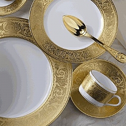 Robert Haviland   TableTop   Dinnerware - Robert Haviland Versailles Gold 5 Piece Place Setting